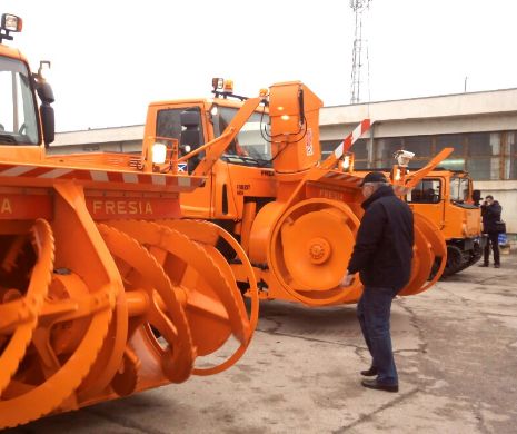 CNADNR a scos la pozat primele utilaje de deszăpezire după ce a trecut iarna. Contractul a fost semnat anul trecut in vară