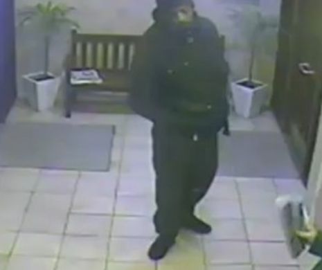 Cum este jefuit un bătrân de 92 de ani pentru cinci dolari.VIDEO