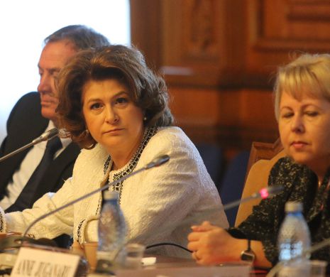 Deputaţii au respins moţiunea simplă formulată de PNL adresată ministrului Muncii