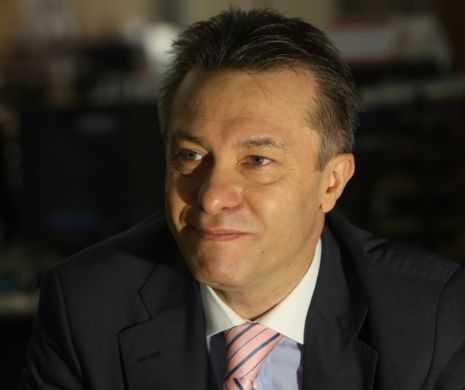 Diaconescu, la congresul PMP: "Fiţi capabili să vorbiţi de justiţie fără să vă albiţi la faţă!"