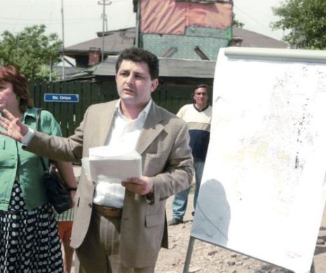 EXCLUSIV EVZ. Enigma averii primarului de la sectorul 5. Samsarul Vanghelie nu are niciun act pentru milionul de euro scos din vânzarea rablelor