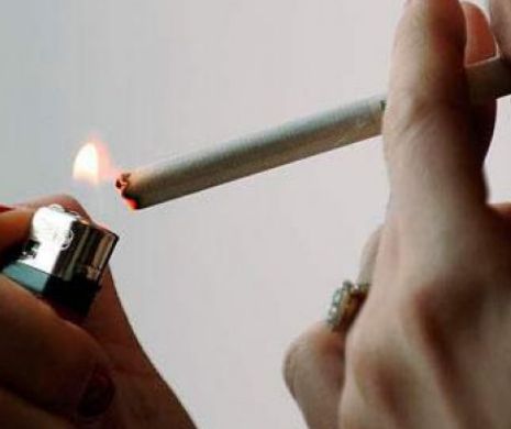 IRLANDA introduce PACHETELE de ŢIGĂRI NEUTRE