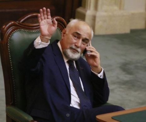 Mirul nu l-a salvat pe Varujan Vosganian și de demisie