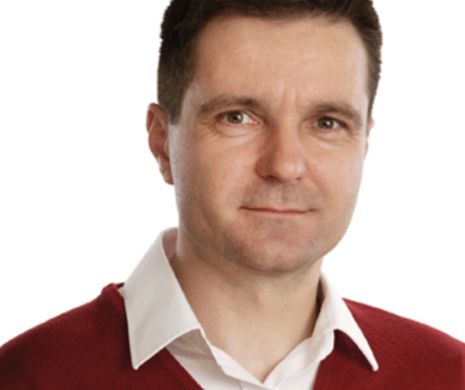 Nicușor Dan atacă baronii locali