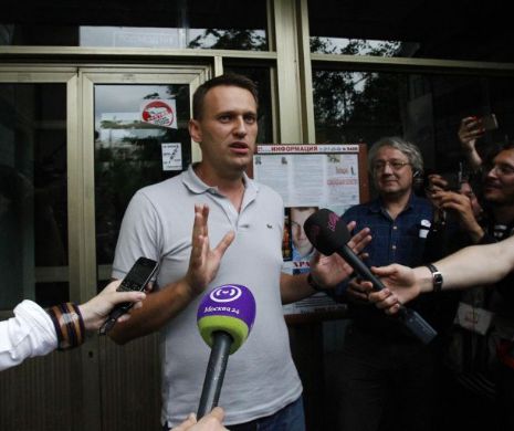 Opozantului lui PUTIN, arestat și condamnat la ÎNCHISOARE, pentru că organiza o manifestație de PROTEST