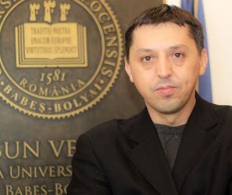 „Orice generație a făcut bancuri despre profesori”