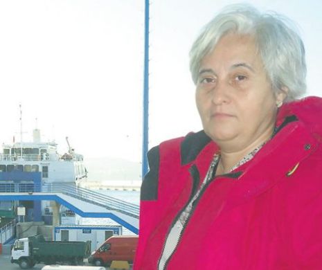 Şefa Serviciului urmărire transporturi din CFR, reţinută de procurorii DNA