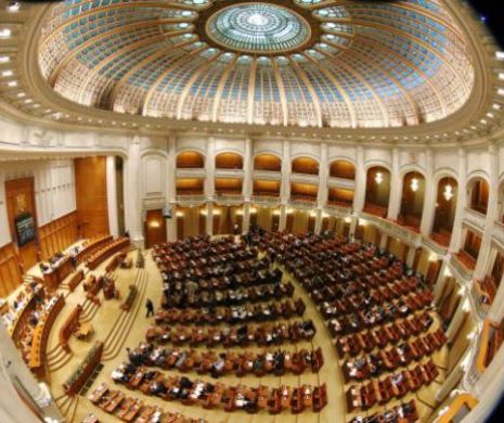 Senatorul Andrei Volosevici şi deputatul Dragoş Gunia s-au înscris în PNL