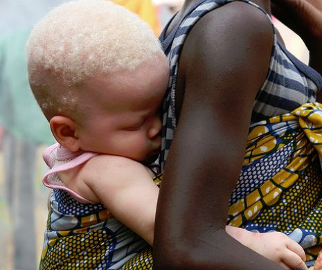 Vrăjitoarele din Tanzania cumpără organe sau chiar cadavrele  unor anumiţi  copii,  cu zeci de mii de dolari, pentru că ar fi magice
