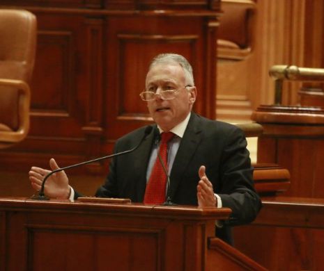 Camera Deputaților va vota astăzi pentru urmărirea penală a lui Laszlo Borbely. Liderul UDMR ar fi primit mită prin inteemediul conislierului
