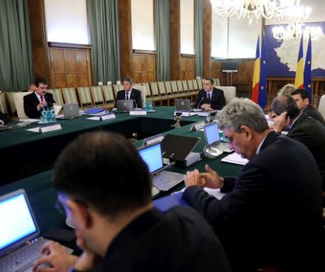 Guvernul stinge luminile o oră, sâmbătă, la evenimentul "Ora Pământului"