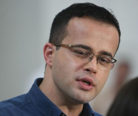 Mihai Gâdea, despre Dan Tapalagă: După ce el a slujit sistemul Băsescu atâta vreme acum ne spune ce se întâmplă în burta sistemului