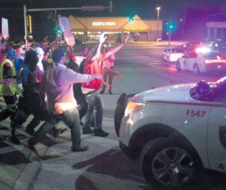 Noi tensiuni rasiale în Ferguson