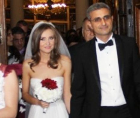 Primele imagini cu sotia lui Robert Turcescu insarcinata! Oana a luat proportii si a ajuns de nerecunoscut!