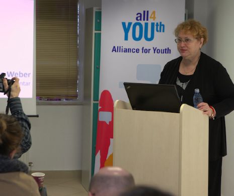 Renate Weber: ”Avem un sistem de educație învechit, școala parcă vrea să îți testeze memoria”