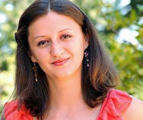 TRAGEDIE în Hunedoara. O tânără a murit într-un accident rutier. Tatăl ei a murit acum 20 ani, la aceeaşi vârstă, pe acelaşi drum