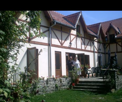 Cât au cheltuit de Paşte românii care au rămas în ţară