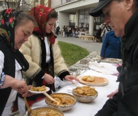 Cozonaci și cofeturi la târgul de Florii de la Muzeul Țăranului din București. Târgul începe astăzi și se termină duminică