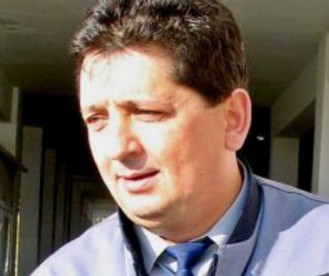 DNA caută un ucrainean cu dublă cetățenie, „creierul” operațiunilor de contrabandă de țigări prin vama Siret. Vameșii și un popă, complici cu contrabandiștii