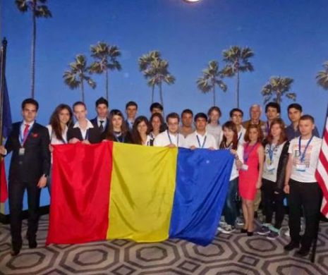 Elevii geniali de la „Vianu” nu au bani să-și ridice premiile din America