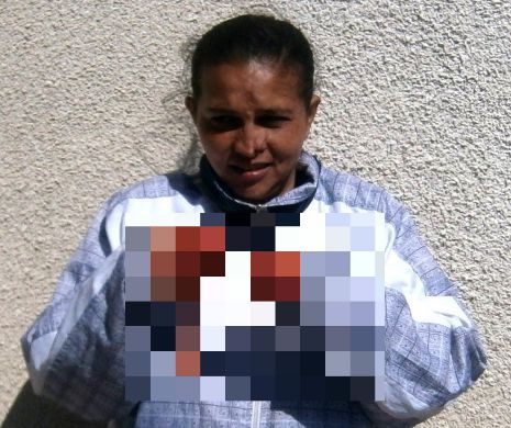 ESCROCHERIE pe stradă. Cum mima o cerşetoare că este INFIRMĂ