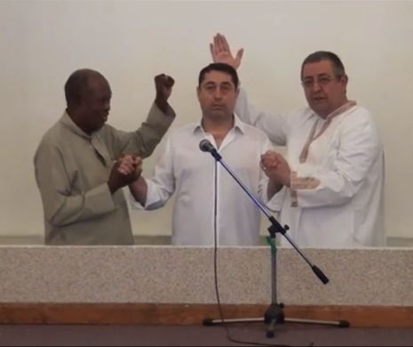 Fostul ministru de Interne Cristian David, acuzat de o șpagă de 500.000 de euro, s-a BOTEZAT  după ce a fost eliberat din AREST: "Este o minune a Domnului!" VIDEO