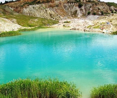 Mediterana de la noi. Extraordinară: Laguna albastră din România | VIDEO