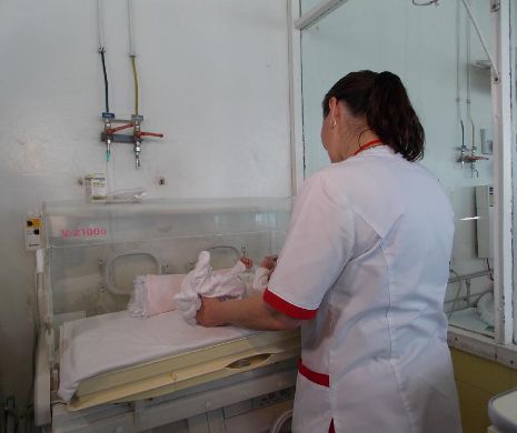 O constănţeancă a născut în maşină, spre spital