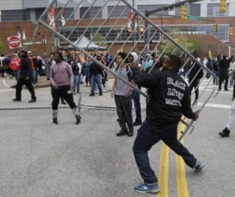 Oraşul Baltimore, sub stare de asediu începând de azi