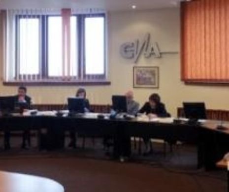 PSD şi PNL au bătut palma pentru o nouă lege a CNA. Narcisa Iorga, fost membru CNA: Prin modificarea propusă  Parlamentul va slăbi independența CNA