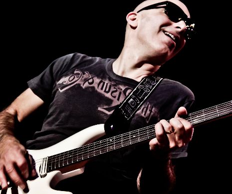 Un rock-star american vine în România pentru două concerte