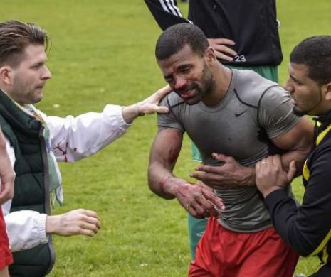 VIOLENȚĂ EXTREMĂ. Un meci de fotbal din Germania s-a transformat într-un MĂCEL. „Unul dintre agresori avea un cuțit”