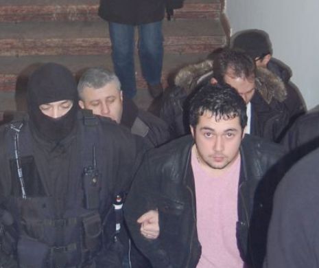 Condamnare BLÂNDĂ pentru autorii JAFULUI de 66 de secunde la Banca Transilvania: TREI ani de închisoare