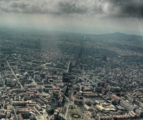 Cum se vede BARCELONA din elicopter şi cum arată, de sus, stadionul echipei FC Barcelona | GALERIE FOTO
