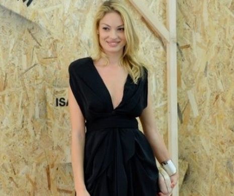Drama nespusa a Valentinei Pelinel! Cum a murit fratele ei si de ce mama nu-i vorbeste despre asta