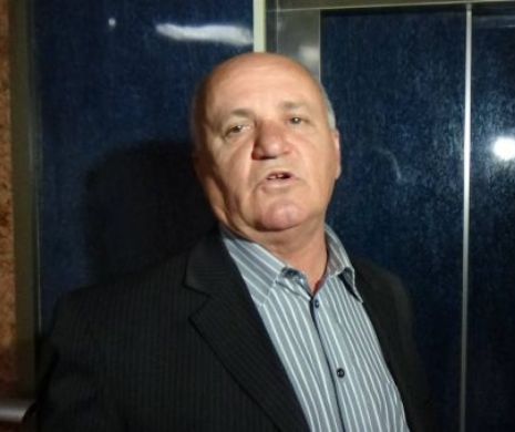 După ce l-a lăsat vocea, s-a îmbogățit de pe urma prostituatelor. Povestea rapsodului care oferea „fetițe” greilor din Poliție