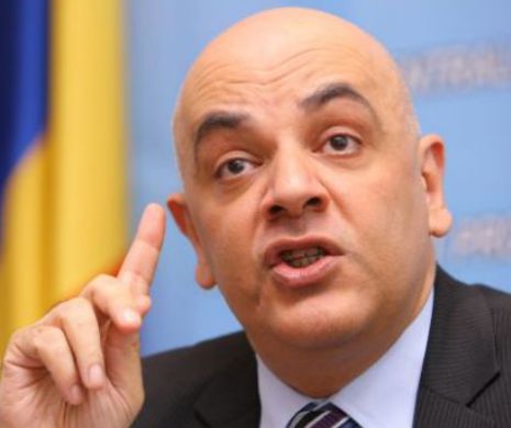 Gabriel Oprea îi cere lui Arafat să verifice modul de acţiune în cazul femeii care s-a aruncat de pe bloc