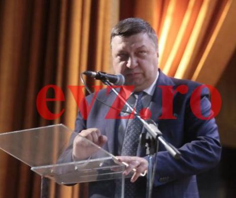 Liberalii se reunesc, la Piteşti, în şedinţa Consiliului Naţional. Criteriile de integritate şi programul de guvernare, pe ordinea de zi