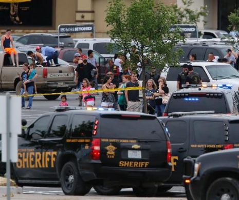 Nouă morţi şi mai mulţi răniţi în schimburi de focuri, într-o parcare din Texas