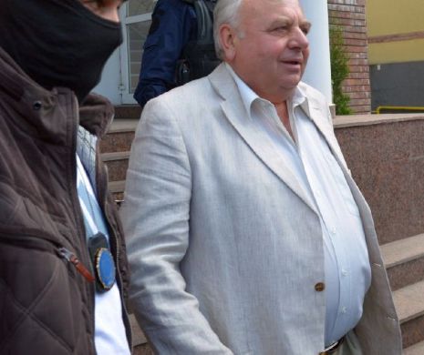 Omul lui Frunzăverde ARESTAT PENTRU MITĂ, bănuia că e URMĂRIT, însă nu s-a putut abține să ia ȘPAGA