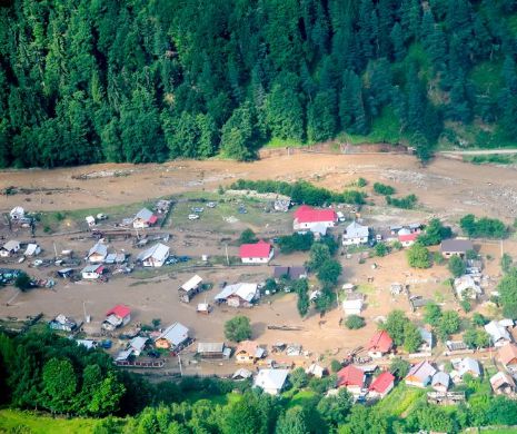 PRĂPĂDUL APELOR după MAFIA PĂDURILOR. Județele afectate de inundații sunt în TOPUL DEFRIȘĂRILOR. 18 localități au fost EVACUATE