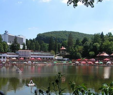 Turiştii străini se înghesuie pentru un loc la Sovata. Măsuri de securitate sporite pentru israelienii care au luat cu asalt celebra staţiune
