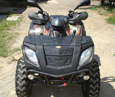 Un șofer pe ATV TERORIZEAZĂ traficul în Timișoara I VIDEO