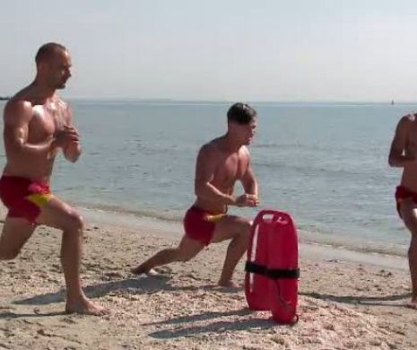 Brigada "Baywatch" din Mamaia. Imagini cu salvamarii care vor avea grijă de viața turiștilor