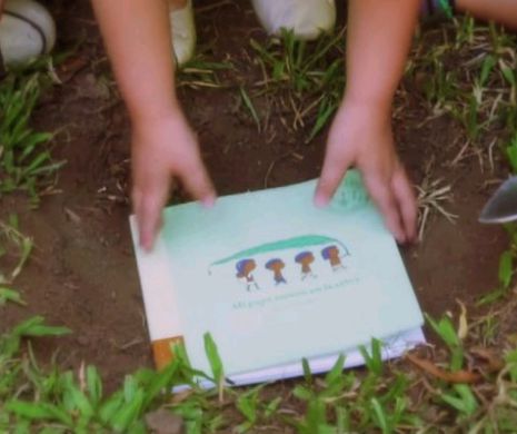 Cartea BIO pe care o PLANTEZI și din care RĂSARE un copac | VIDEO