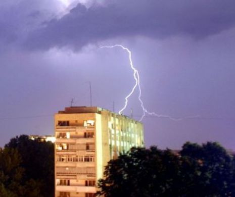 COD GALBEN de INUNDAŢII, FURTUNI şi GRINDINĂ