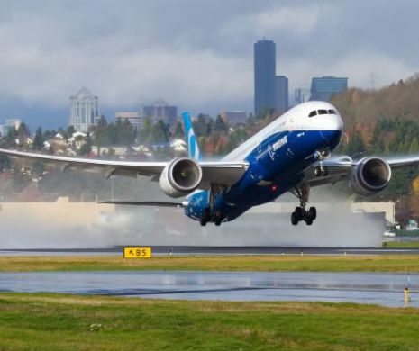 DECOLARE IREALĂ! Un avion care sfidează legea gravitației! Ai curaj să te urci în el?