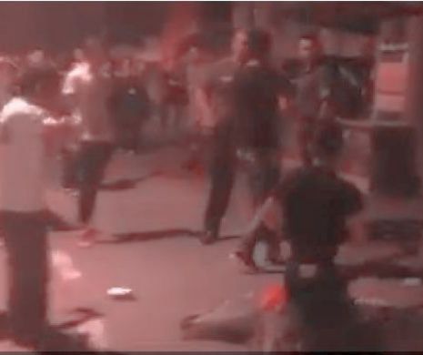 "EXECUȚIA" din Centrul Cechi. Procurorii cercetează conflictul dintre poliţişti locali din sectorul 1 şi un grup de tineri