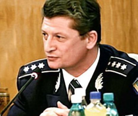 Fostul șef al Poliției Rutiere, Lucian Dinișă, trimis în judecată. El ar fi luat mită un miel, curcani,  pește și 150 de euro pentru eliberare aunui permis