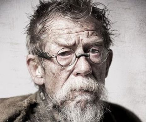 Marele actor britanic, John Hurt, suferă de cancer | GALERIE FOTO şi VIDEO